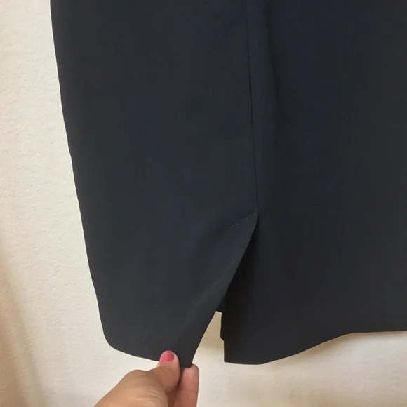 Xscape Black Cutout Crepe Sheath Dress Sz 4 - Picture 7 of 8